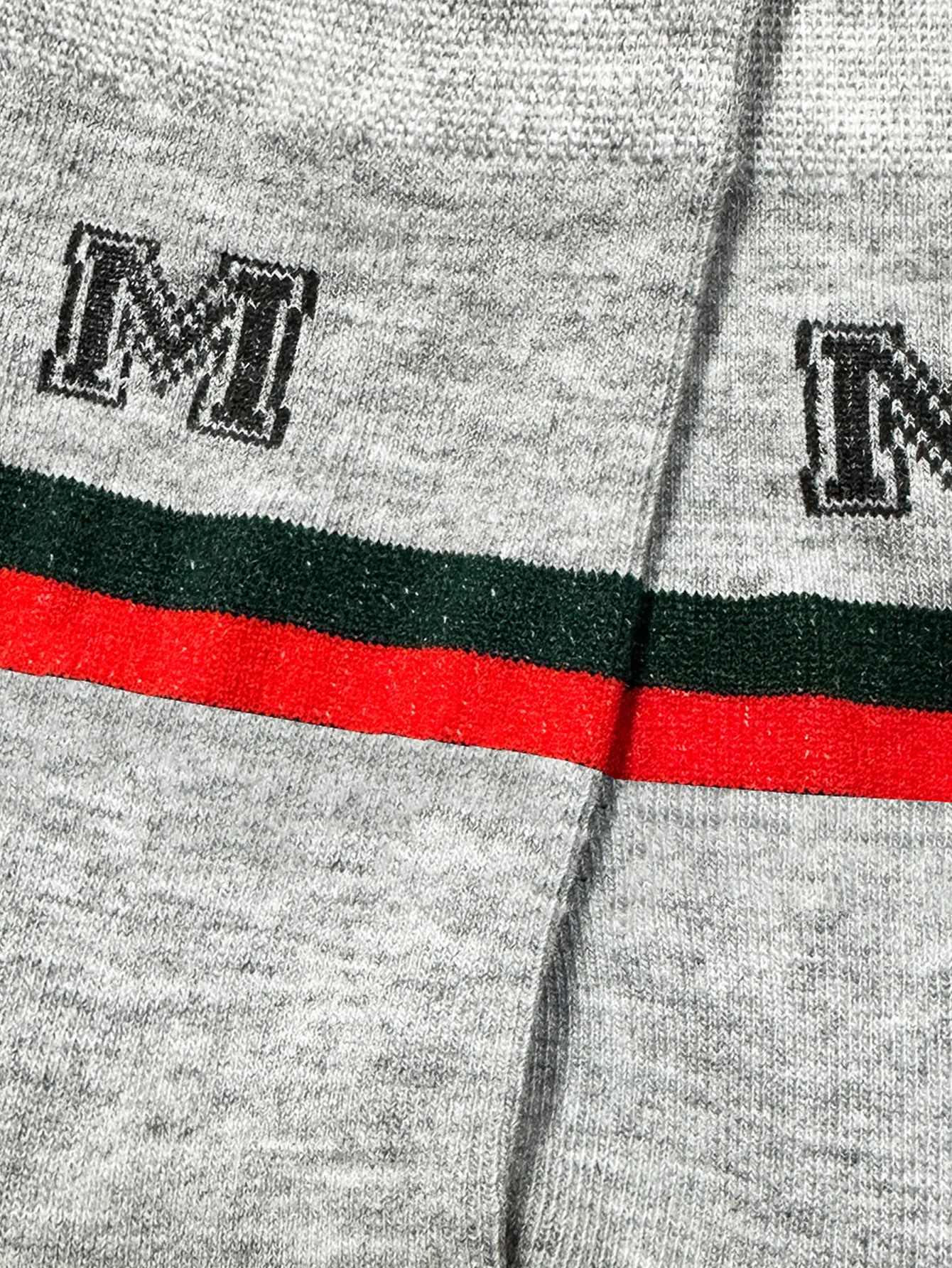 DF1102 2476